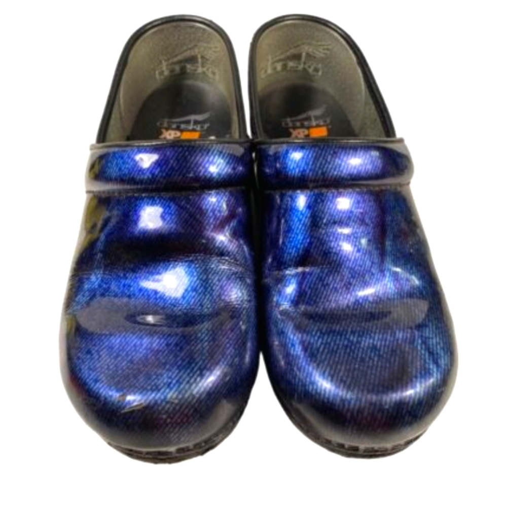 Dansko XP 2.0 Clog in Pattern Denim Size 38 (size 7)